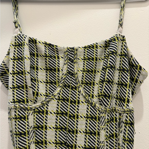 Hold me tight jumpsuit - Picture 3 of 6